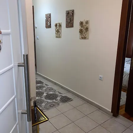 Appartamento Venias House 2