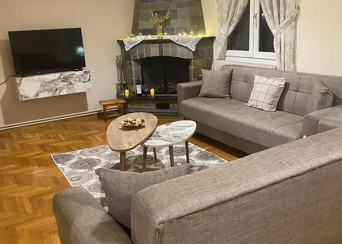 Venias House 2 Апартаменты Кастория