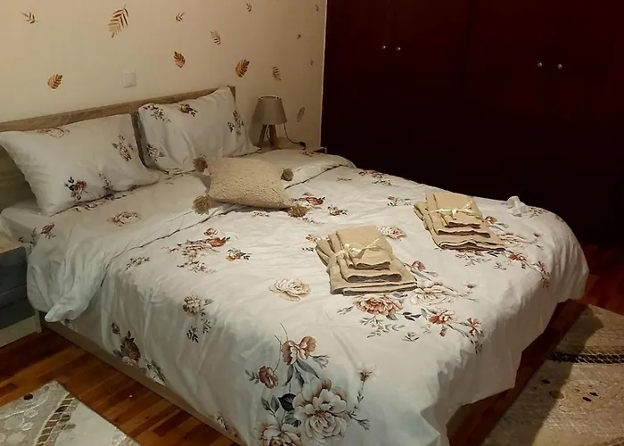 Venias House 2 Апартаменты Кастория